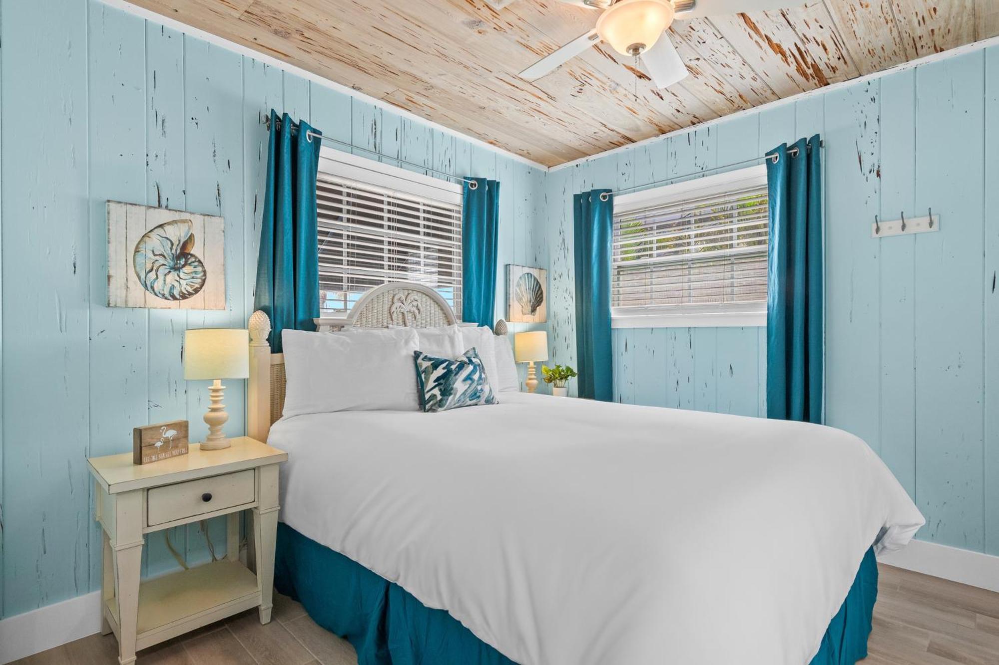 Parrot Beach Cottages Siesta Key Bilik gambar