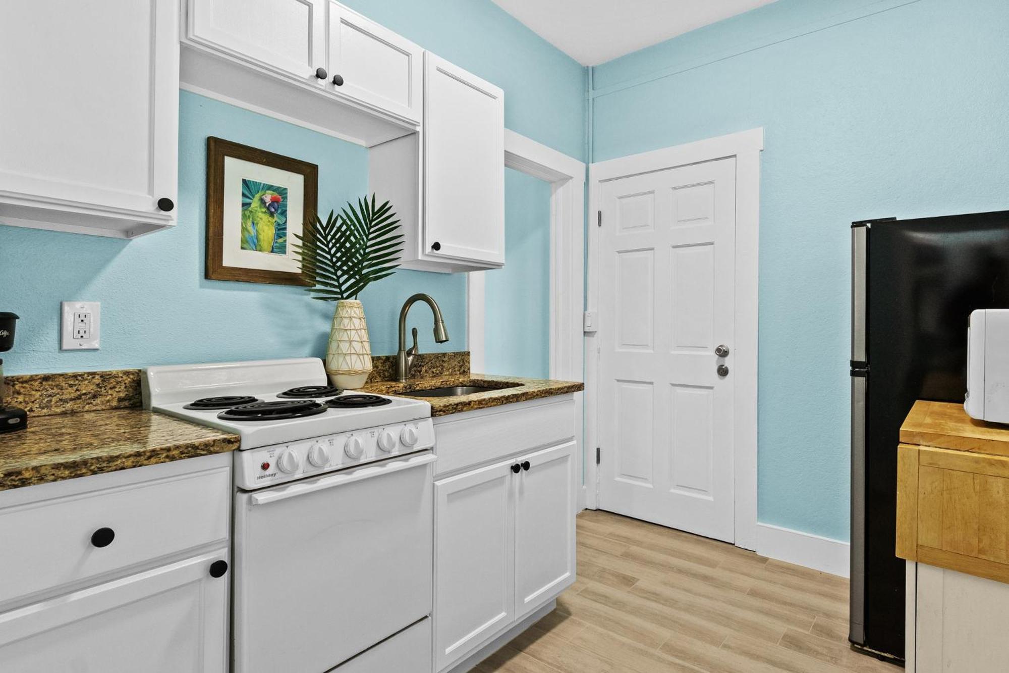 Parrot Beach Cottages Siesta Key Bilik gambar